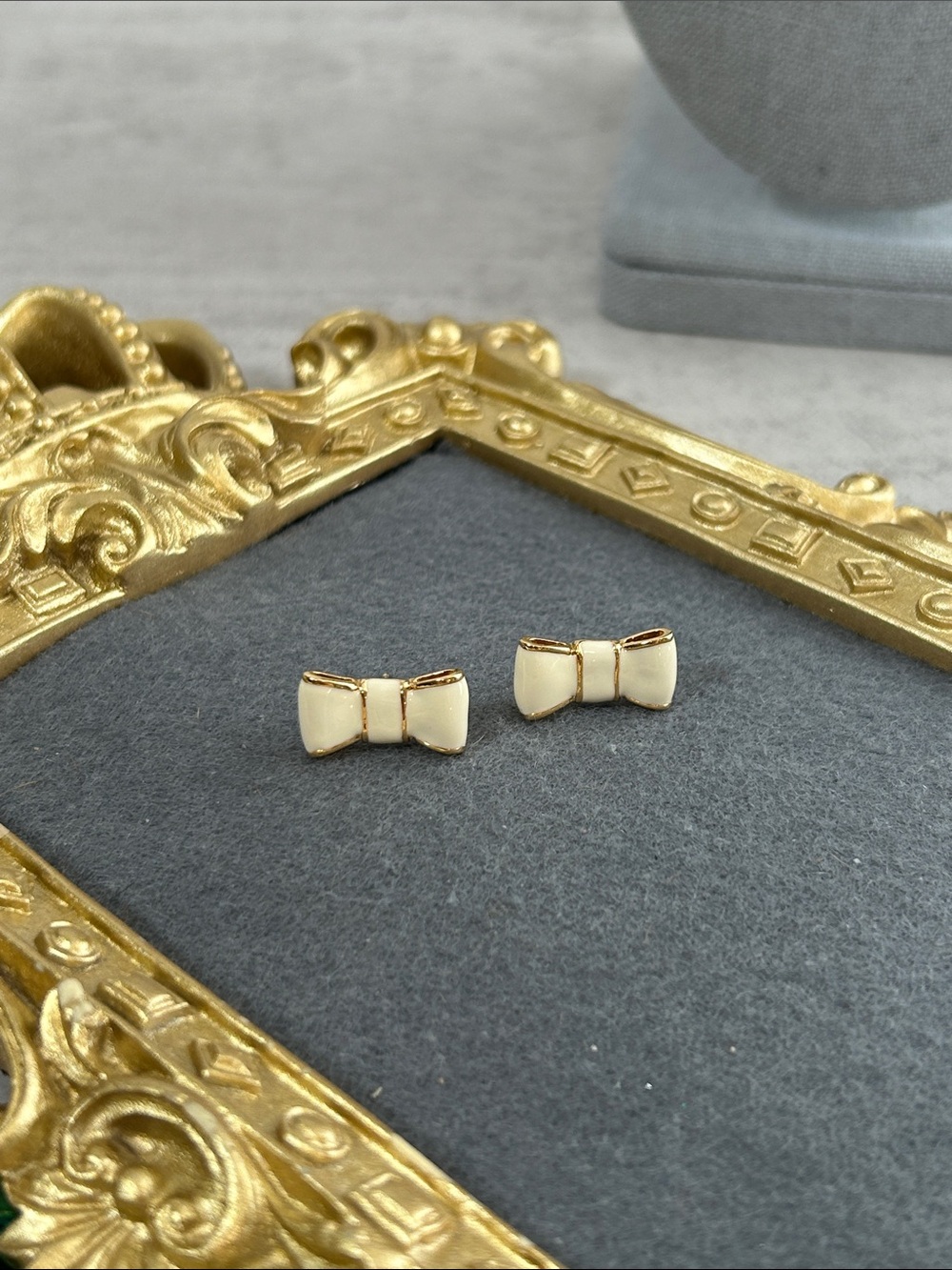 kate spade Cream Bow Stud Earrings with Gold Trim